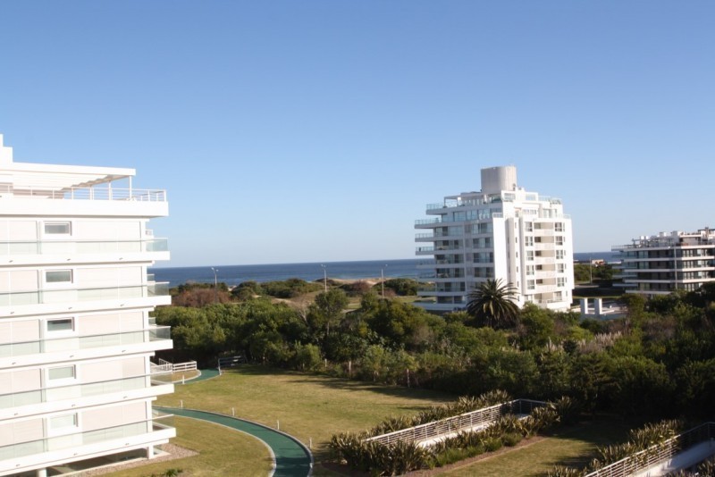 Apartamento en alquiler en Brava 